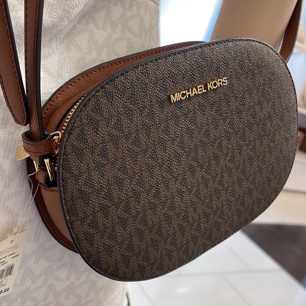 Michael Kors Jet Set Travel Medium Signature Logo EW Crossbody Bag Brown NWT - Picture 4 of 16